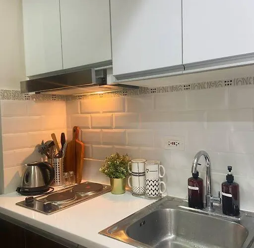 Apartment Air Residences Makati Netflix 200 Mbps Digital Door Lock Manila