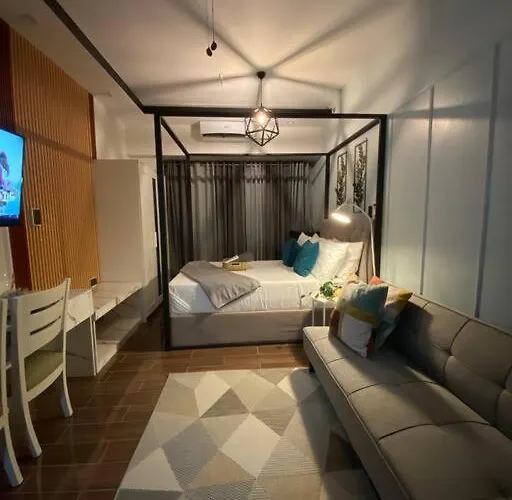 Apartment Air Residences Makati Netflix 200 Mbps Digital Door Lock