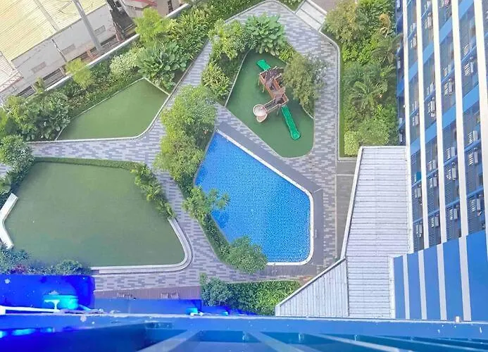 Apartment Air Residences Makati Netflix 200 Mbps Digital Door Lock *